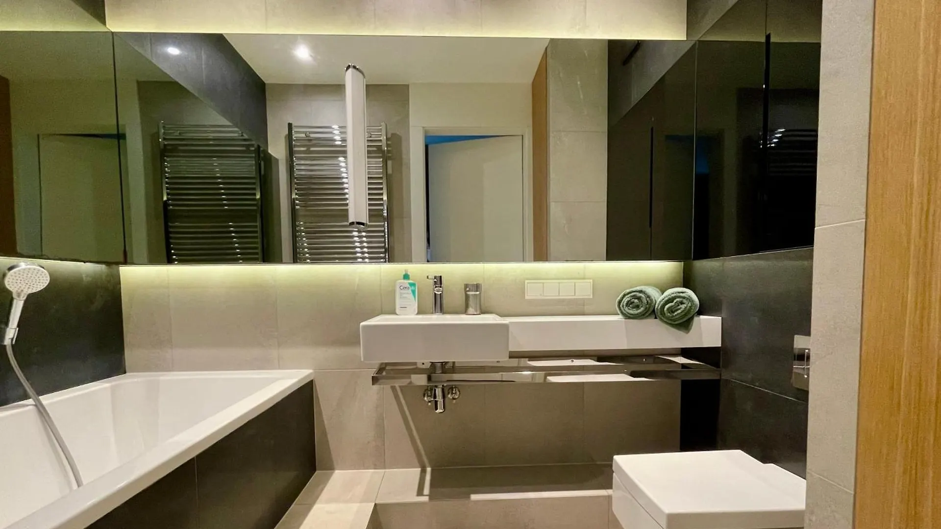 Apartment Apartament Z Ogrodem Na Osiedlu Aquarius Sopot