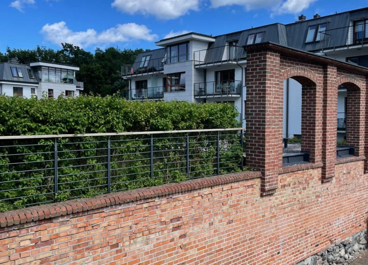 Апартаменты Apartament Z Ogrodem Na Osiedlu Aquarius Сопот